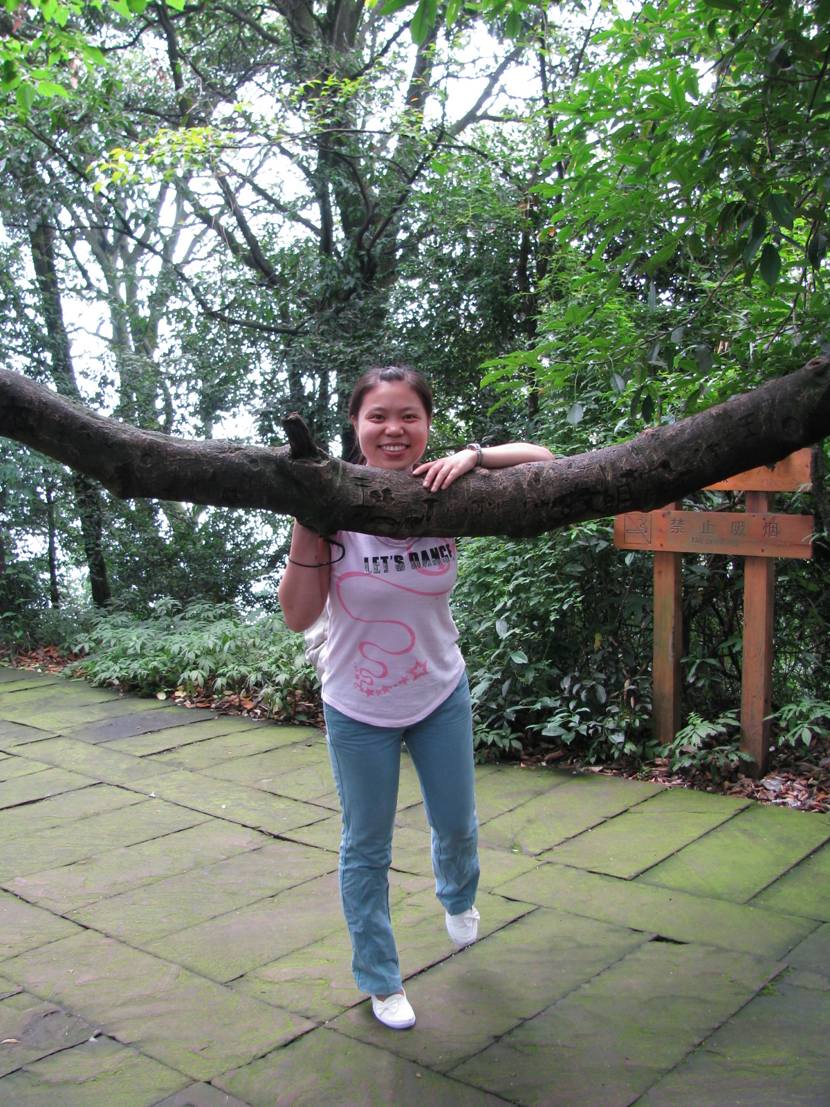 【迪康药业30周年人物专访】 同心30载 同行迪康人 ——（二十一）汪丹：所有人齐心协力 再大的困难都能战胜